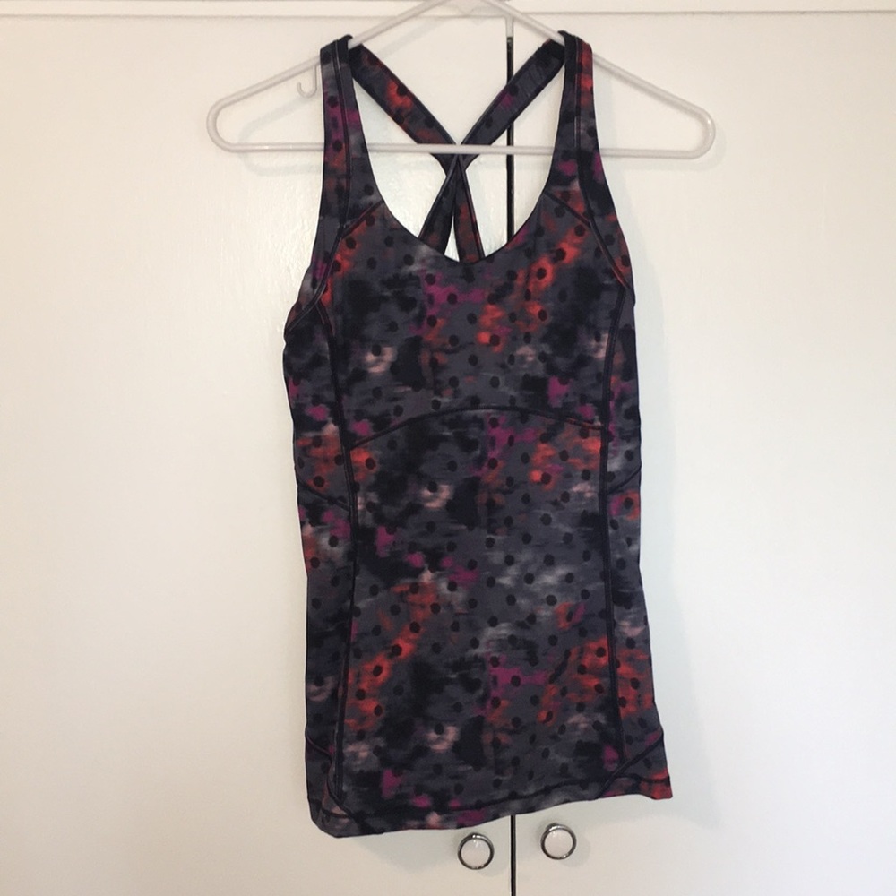 Lululemon workout tank